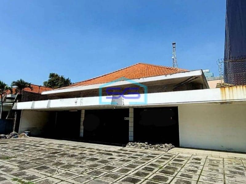 Disewakan Ruko Strategis Tengah Kota Surabaya Area Panglima Sudirman LT 800m2