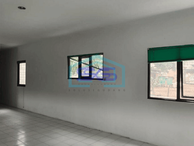 Disewakan Gudang Strategis Hanya 5 Menit dari Pintu Tol di Cikarang Selatan