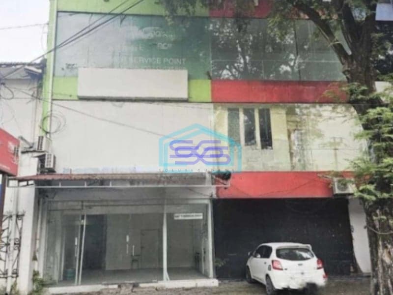 Disewakan Ruko Strategis Tengah Kota Dekat Jalan Slamet Riyadi Solo LB 150m2
