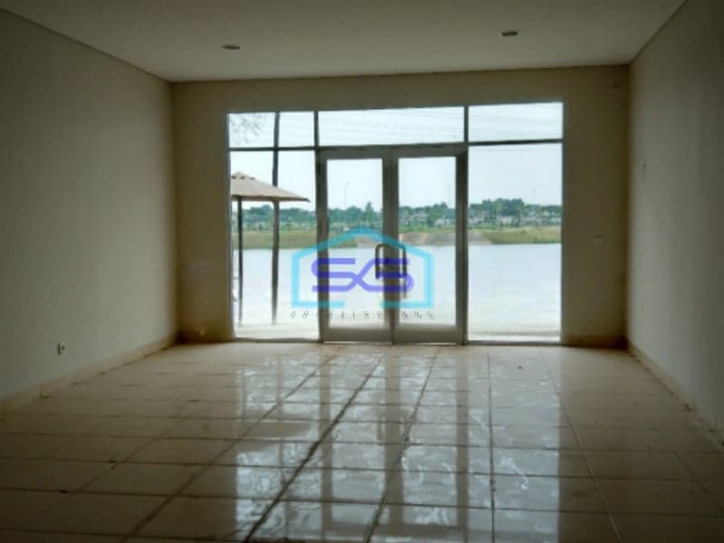 Dijual Ruko Baru Vanya Lake side BSD Tangerang Luas Bangunan 143m2
