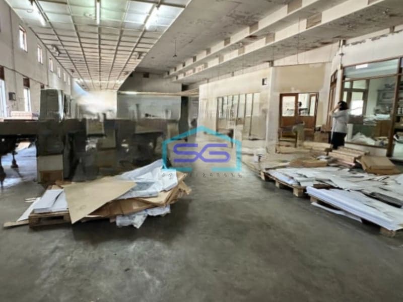 Dijual Pabrik Luas Bangunan  1574 m² Lokasi Caringin Bandung