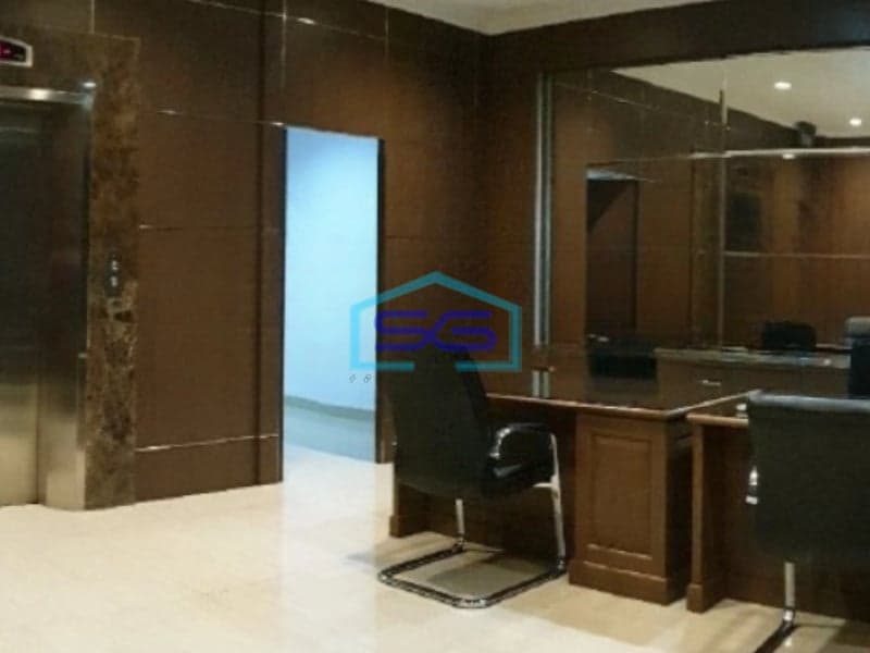 Disewakan Ruko Ada Lift Luas Tanah  299 m² Lokasi Semarang