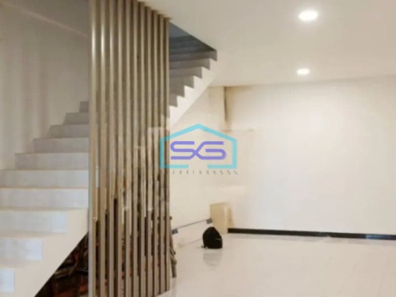 Disewakan Ruko Strategis Tengah Kota di Jl Pahlawan Trip Klojen Malang LB 170m2