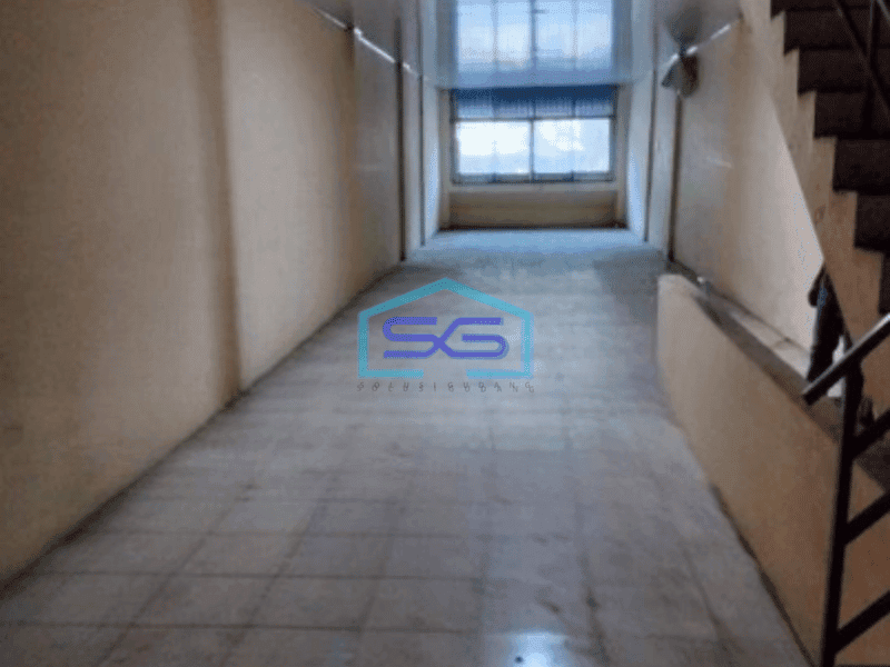 Disewakan Ruko Lokasi Strategis di Pejagalan Raya Sederet Pasar Penjaringan Jakarta Utara Luas Bangunan  240 m²