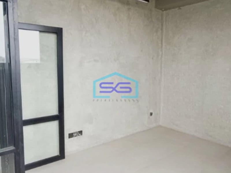 Disewakan Kantor 2 Lantai Luas Tanah 137 m² di Central Park Jakarta Barat