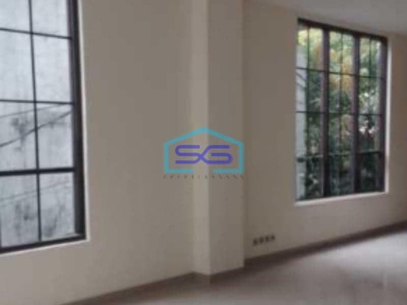 Disewakan Ruko Luas Bangunan  400 m² Lokasi di Setiabudi Jakarta Selatan