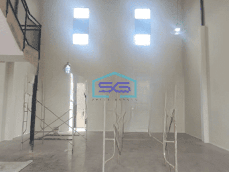 Dijual Gudang Luas Tanah 229 m² Lokasi Strategis di Cimahi Tengah