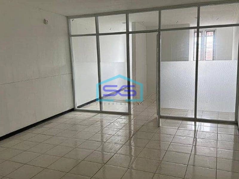 Disewakan Ruko Bagus Lokasi Strategis Area Karapitan Kota Bandung LB 280m2