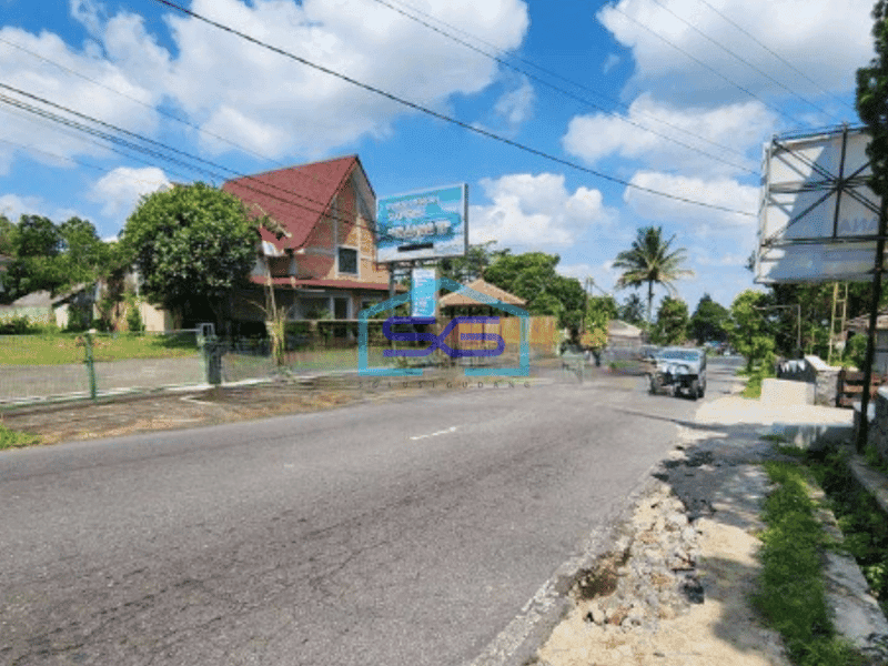 Dijual Tempat Usaha di Pakem Jalan Kaliurang Sleman Yogyakarta