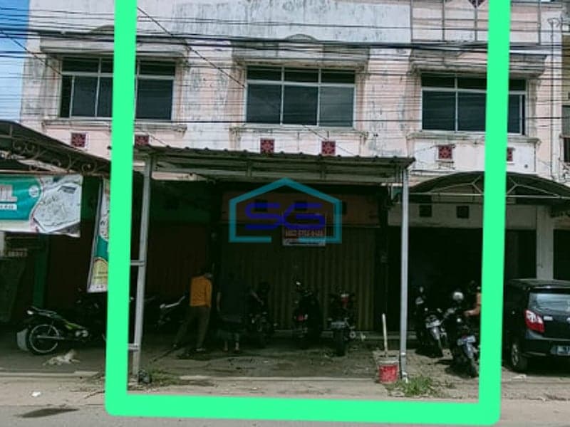Disewakan Ruko bagus 2,5 Lantai Terawat Jalan Kebun Bunga Sukarami Palembang LB 140m2