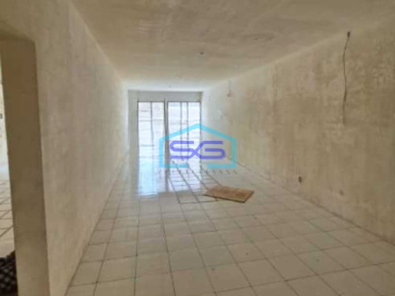 Disewakan Ruko 3 Lantai Luas Tanah 190 m² Lokasi di Jakarta Utara