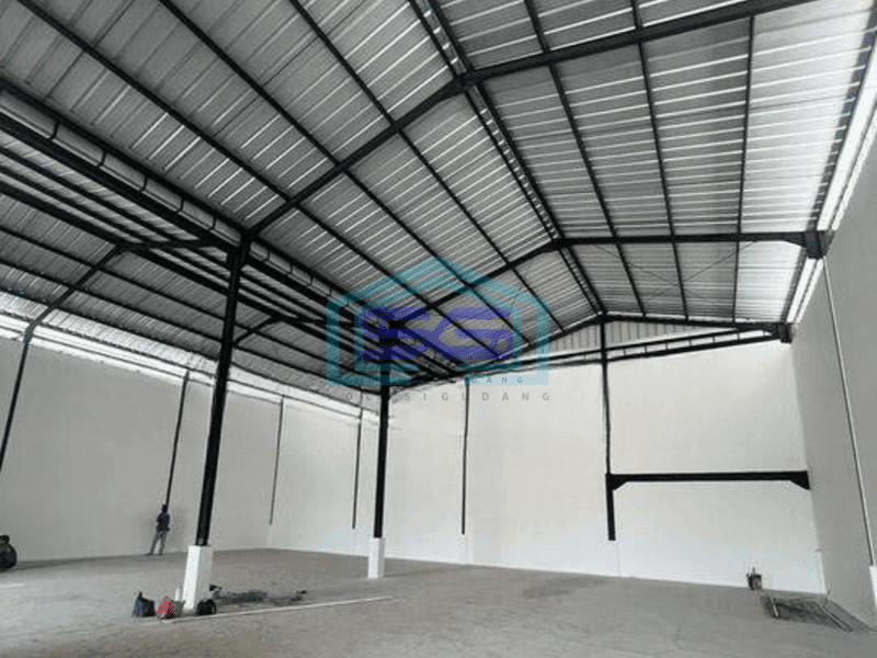 Dijual Gudang murah baru siap usaha di Jalan Raya Legok Tangerang