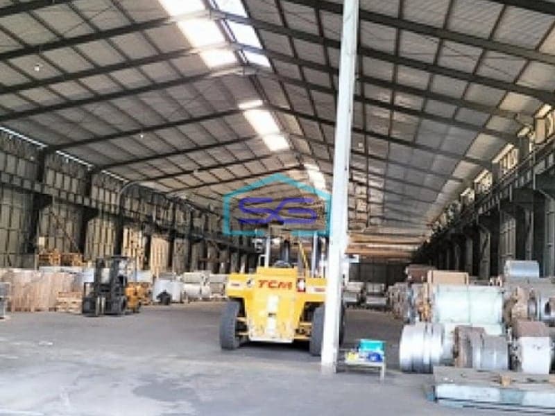 Disewakan Gudang Dekat Airport, Pintu Tol, Masuk Kontainer 40 Ft Kalideres Jakarta Barat LT 2400m2