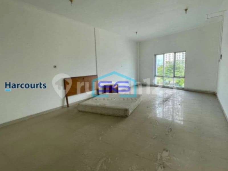 Disewakan Ruko 3 Lantai Lokasi Strategis di Solo Baru Luas Bangunan 675m2