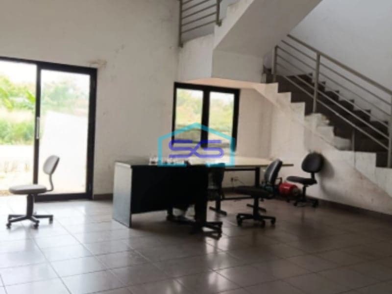 Disewakan Gudang di Kav DPR Cipondoh Tangerang Sudah Renovasi SHM LT 800 m2