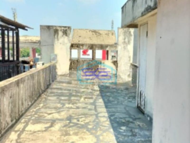 Disewakan Ruko Wtc Hadap Jalan Raya Serpong Tangerang Selatan Luas Bangunan  240 m²