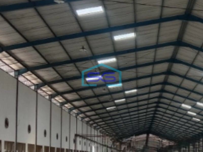 Disewakan Gudang Bebas Banjir Luas Bangunan 10000 m² Lokasi Surabaya Kota