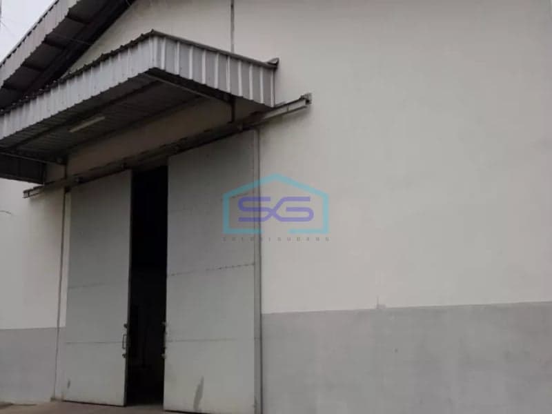 Disewakan gudang di narogong luas 1300m dan 1000m