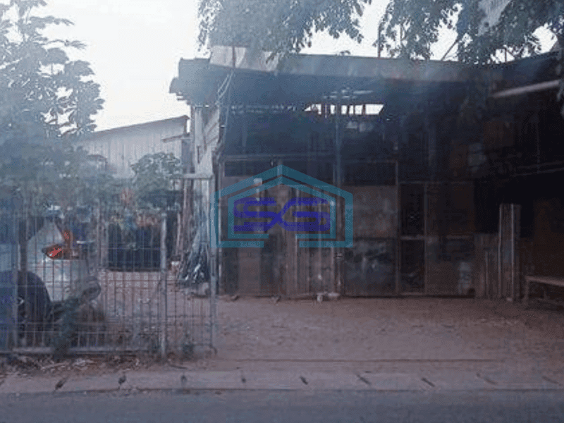 Dijual lahan dan Bangunan di pinggir jalan raya Cikunir Bekasi