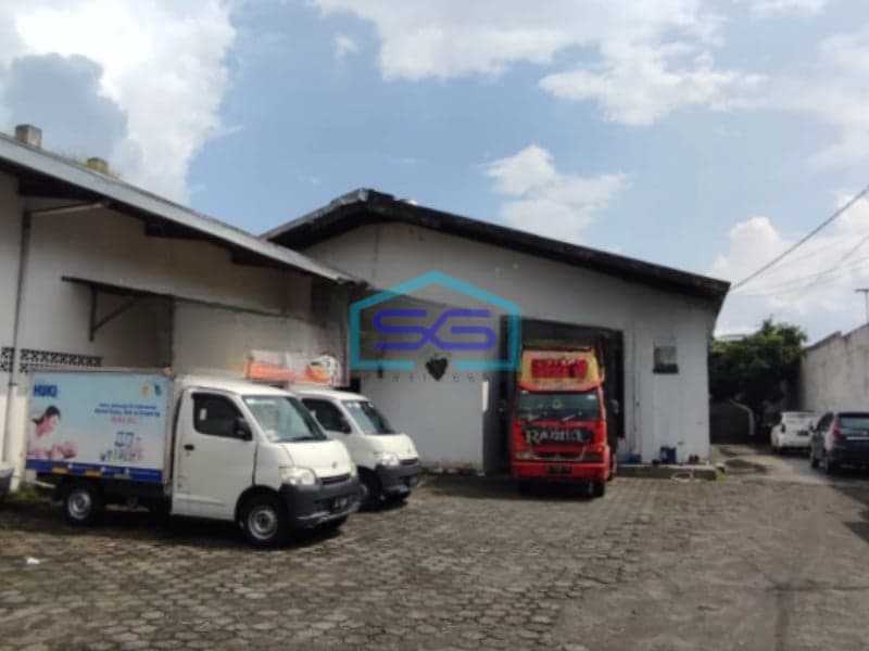 Dijual Gudang Di jl Jogja Rig Road Timur Banguntapan Bantul Luas Bangunan 1000 m²