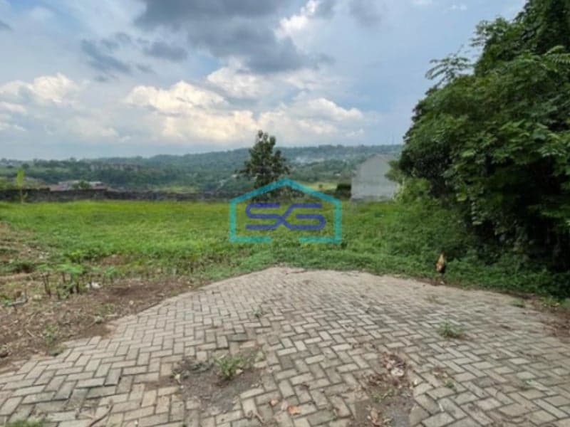 Dijual Tanah Strategis Bagus Siap Bangun Full View di Jangli Semarang LT 1593m2