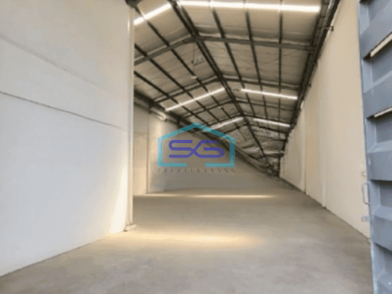 Dijual Gudang Baru Ada Kantor Luas Tanah  372 m² Lokasi Waru Sidoarjo