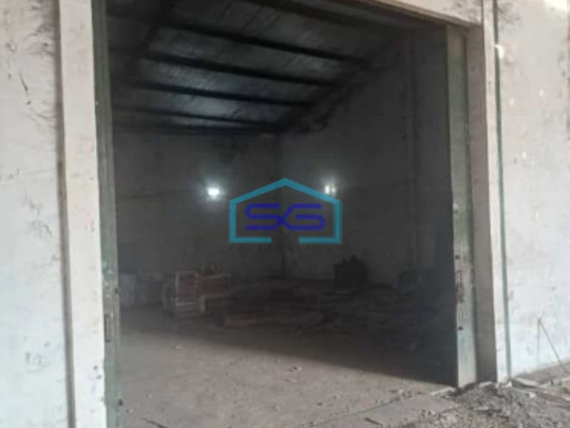 Disewakan Gudang Strategis Pekarangan Luas Tanah 1100m2 Pedurungan Semarang