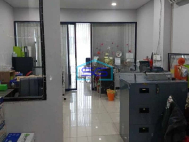 Disewakan Ruko Di Jl. Greenville Raya Luas Bangunan 350m² di Jakarta Barat
