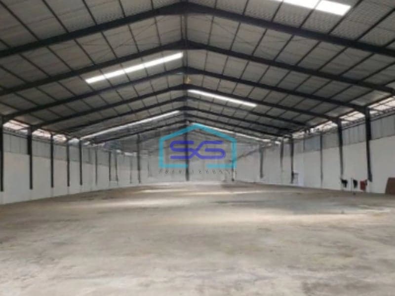 Disewakan Gudang Lahan Parkir Luas Lokasi Bebas Banjir di Surabaya Luas Bangunan  5274 m²