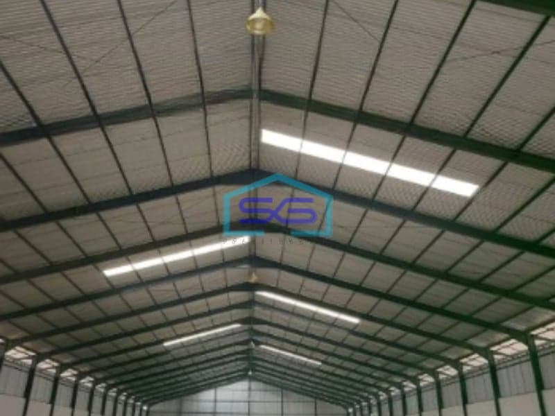 Disewakan Gudang Lahan Parkir Luas Lokasi di Gresik Jawa Timur Luas Tanah 30000 m²