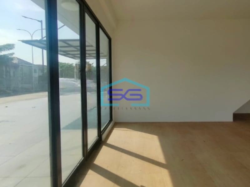 Disewakan Ruko Luas Bangunan  135 m² Lokasi Bebas Banjir di Cikarang