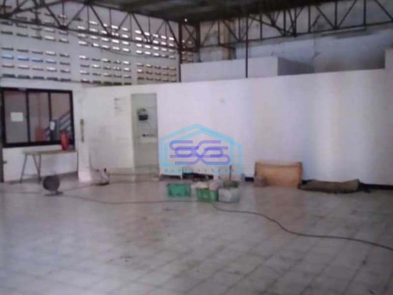 Disewakan Gudang Luas Bangunan  1000 m² Lokasi Petir Tangerang