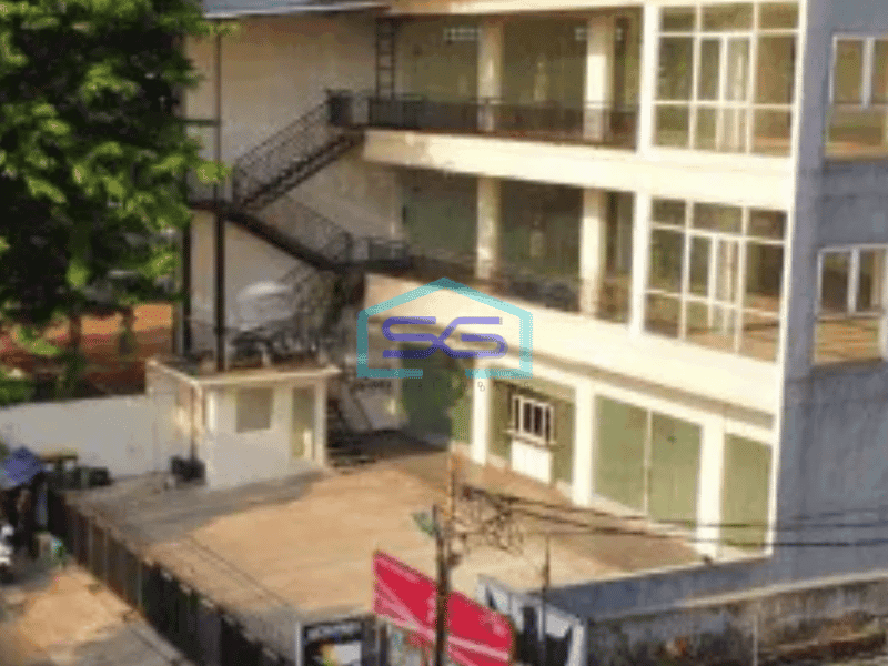 Disewakan Gedung Jl Bangka Kemang Jakarta Selatan Siap Pakai Parkiran LB 600m2