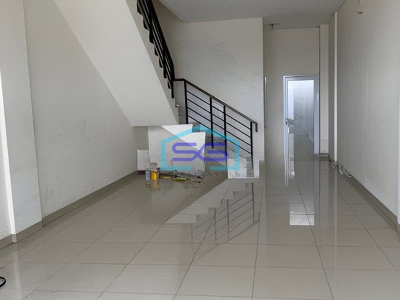 Disewakan Ruko di BSD Serpong Tangerang Bangunan 3 Lantai Luas Bangunan 195m2