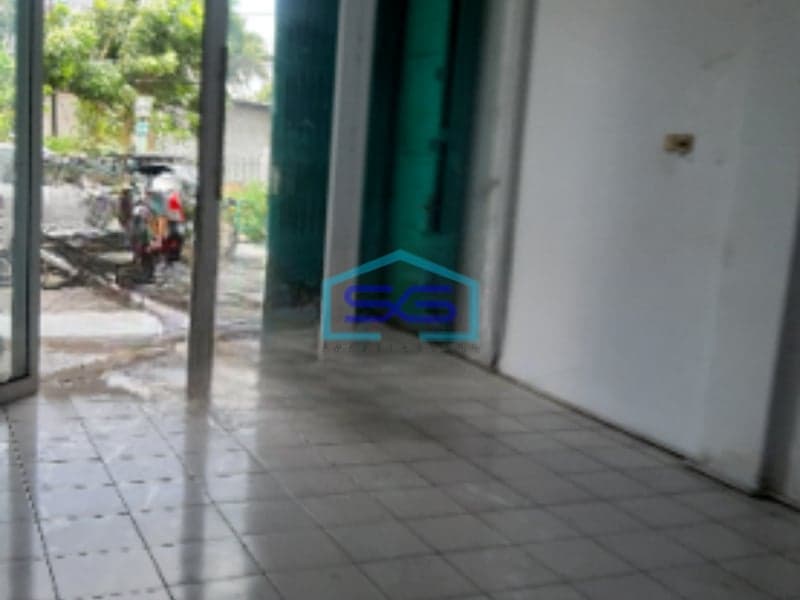 Disewakan Ruko Luas Bangunan  240 m² Lokasi di Jakarta Utara