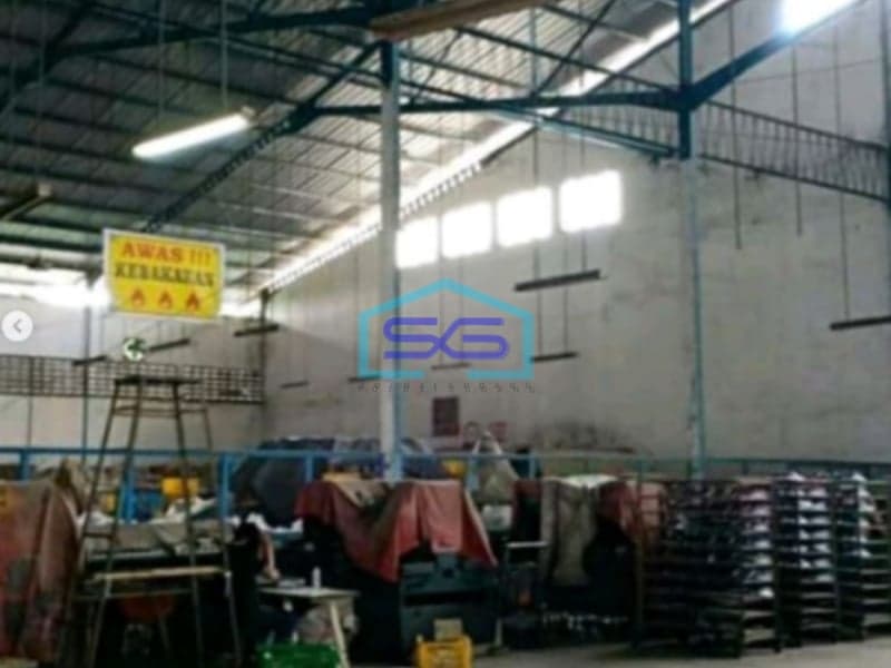 Dijual Gudang Ex Pabrik di Sidoarjo Jawa Timur Hadap Jalan Raya Luas Tanah 25000m2