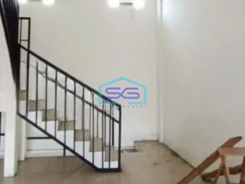 Disewakan Ruko Lokasi Strategis di Pakis Malang Luas Bangunan  124 m²