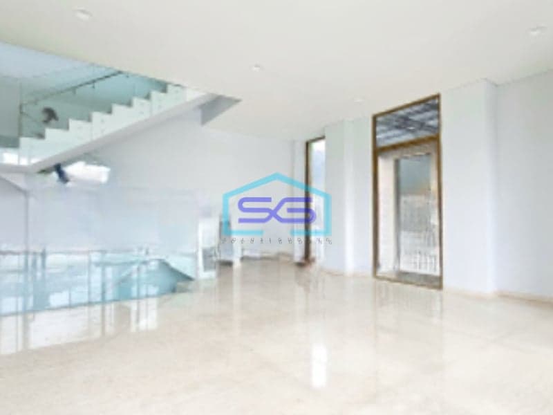 Disewakan Ruko Luas Bangunan 596 m² Lokasi BSD Tangerang