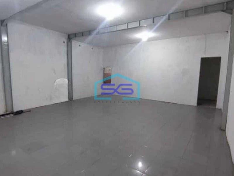 Disewakan Ruko Strategis Usaha Di Otista Ciateul Bandung Kota Luas 150m2