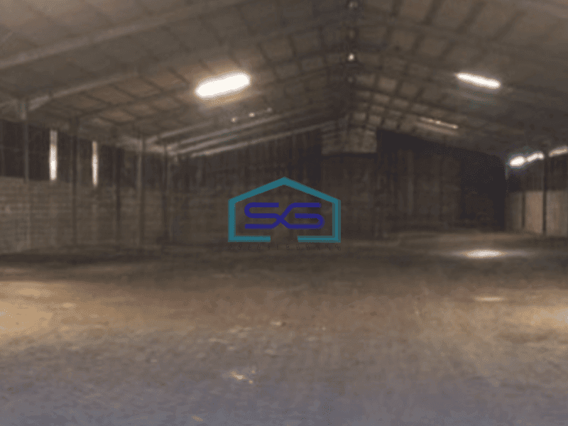 Disewakan Gudang Ada Kantor Luas Bangunan  4100 m² di Margomulyo Surabaya