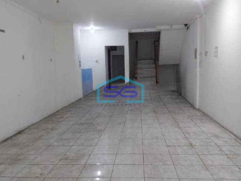 Disewakan Ruko Kondisi Bagus Lokasi Taman Palem Jakarta Barat