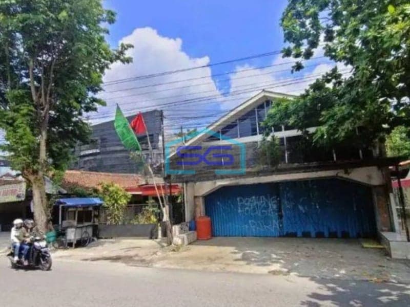 Dijual Ruko Murah Cocok Usaha Dan Kantor Tepi Jalan Utama Dekat Jombor LB 225m2 Yogyakarta