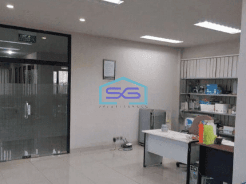 Dijual Pabrik Ada Kantor Siap Pakai Luas Tanah  3214 m² di Karawang Timur