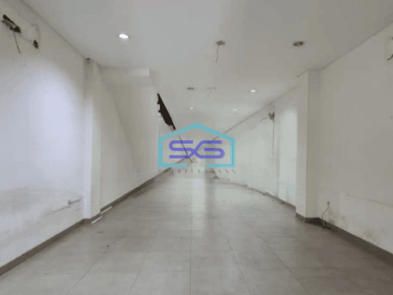 Disewakan Ruko Luas Bangunan 200 m² di Muara Karang Jakarta Utara