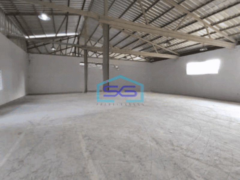 Disewakan Gudang 1 Lantai Parkiran Luas di Cakung Jakarta Timur