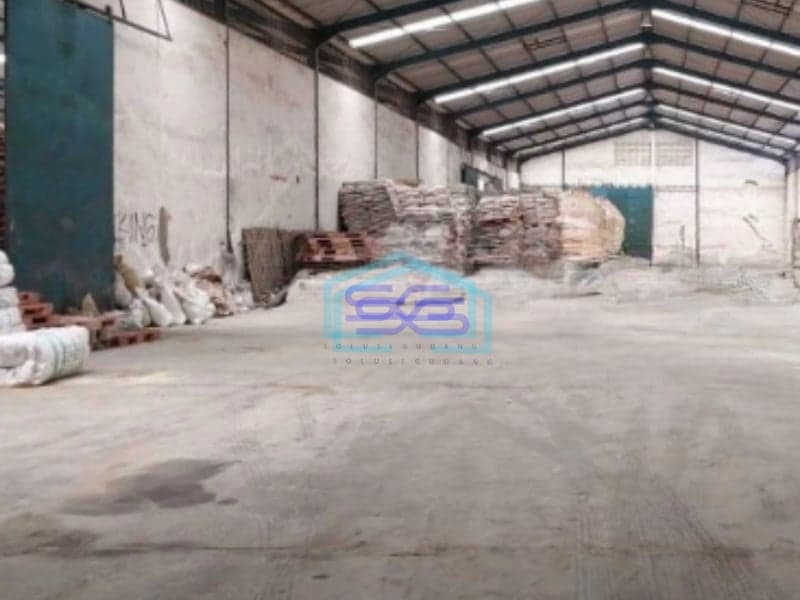 Disewakan Gudang Luas Bangunan  3305 m² Lokasi Bebas Banjir di Kalianak Surabaya