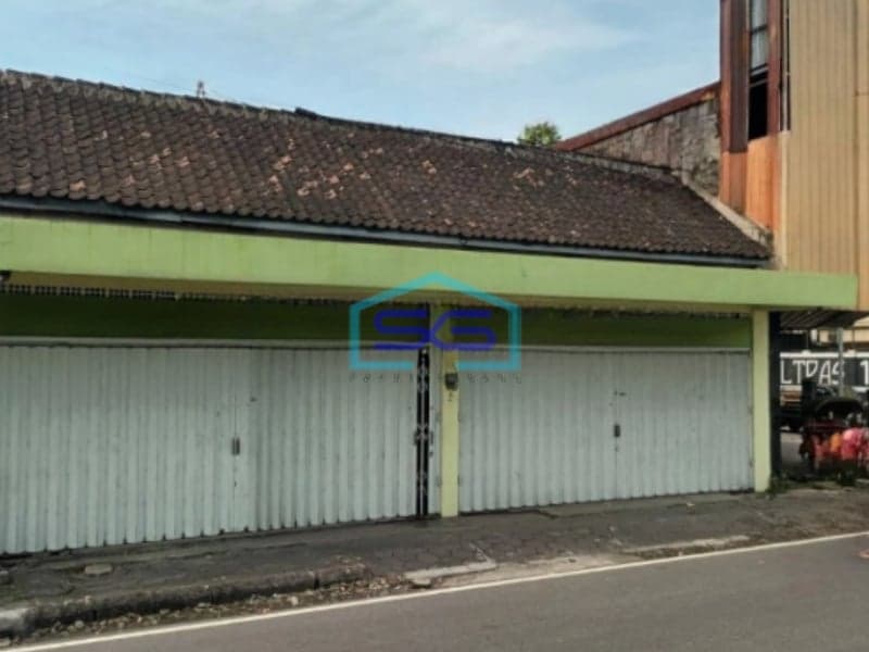 Dijual Ruko Strategis Pinggir Jalan Raya Yos Sudarso Solo Luas 420m2