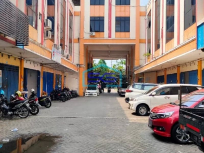 Disewakan Ruko 2 Unit Jejer di Wiyung Surabaya Luas Bangunan  300 m²