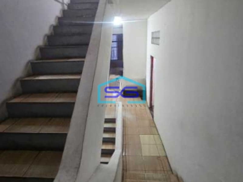 Dijual Ruko 3 Lantai Luas Tanah  447 m² Lokasi Bebas Banjir di Tangerang Selatan