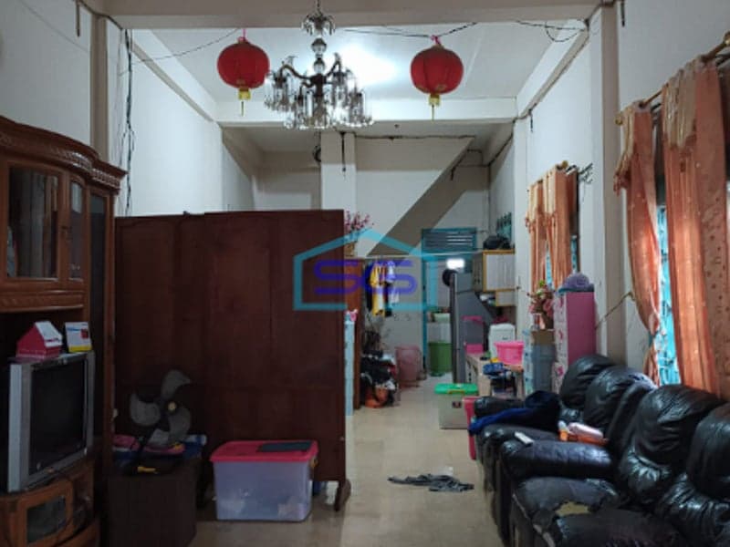 Dijual Ruko dengan Tanah yang Luas di Pusat Kota Jalan Mayor Ruslan Palembang LT 624m2